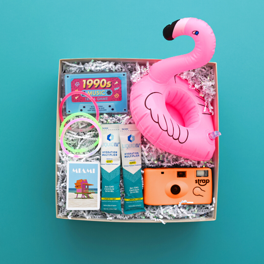 flamingo miami gift box