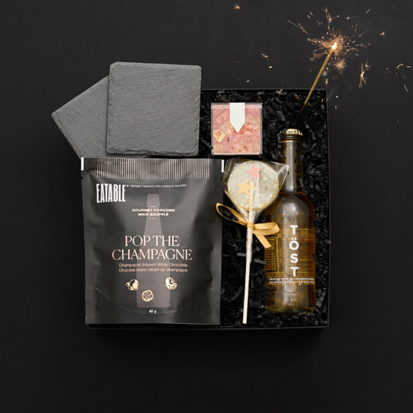 new years gift box with eatable popcorn
