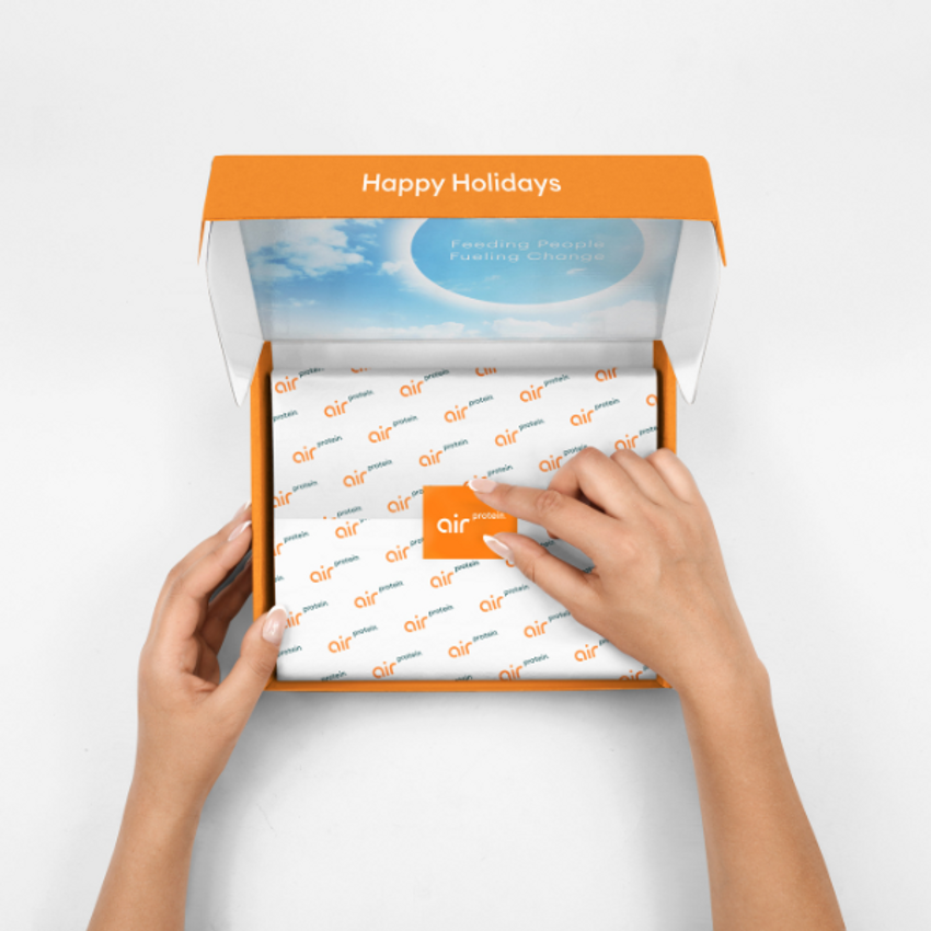 35 Best Holiday Gift Boxes For Employees & Clients 🎁